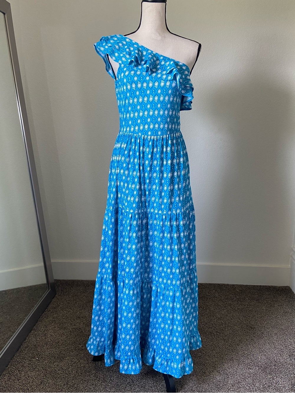 CABANA LIFE Palm Valley One Shoulder Maxi Dress Size Small